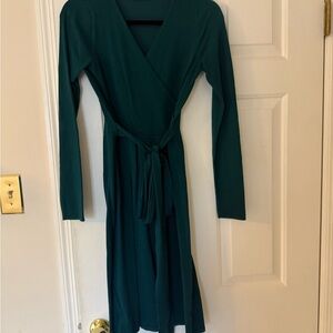 PattyBoutik Green Long Sleeve Wrap Dress